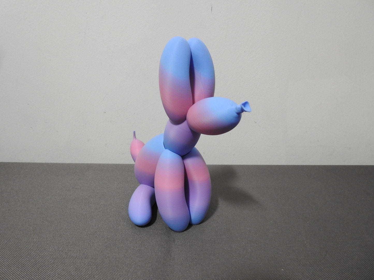 Fun Sitting Balloon Dog