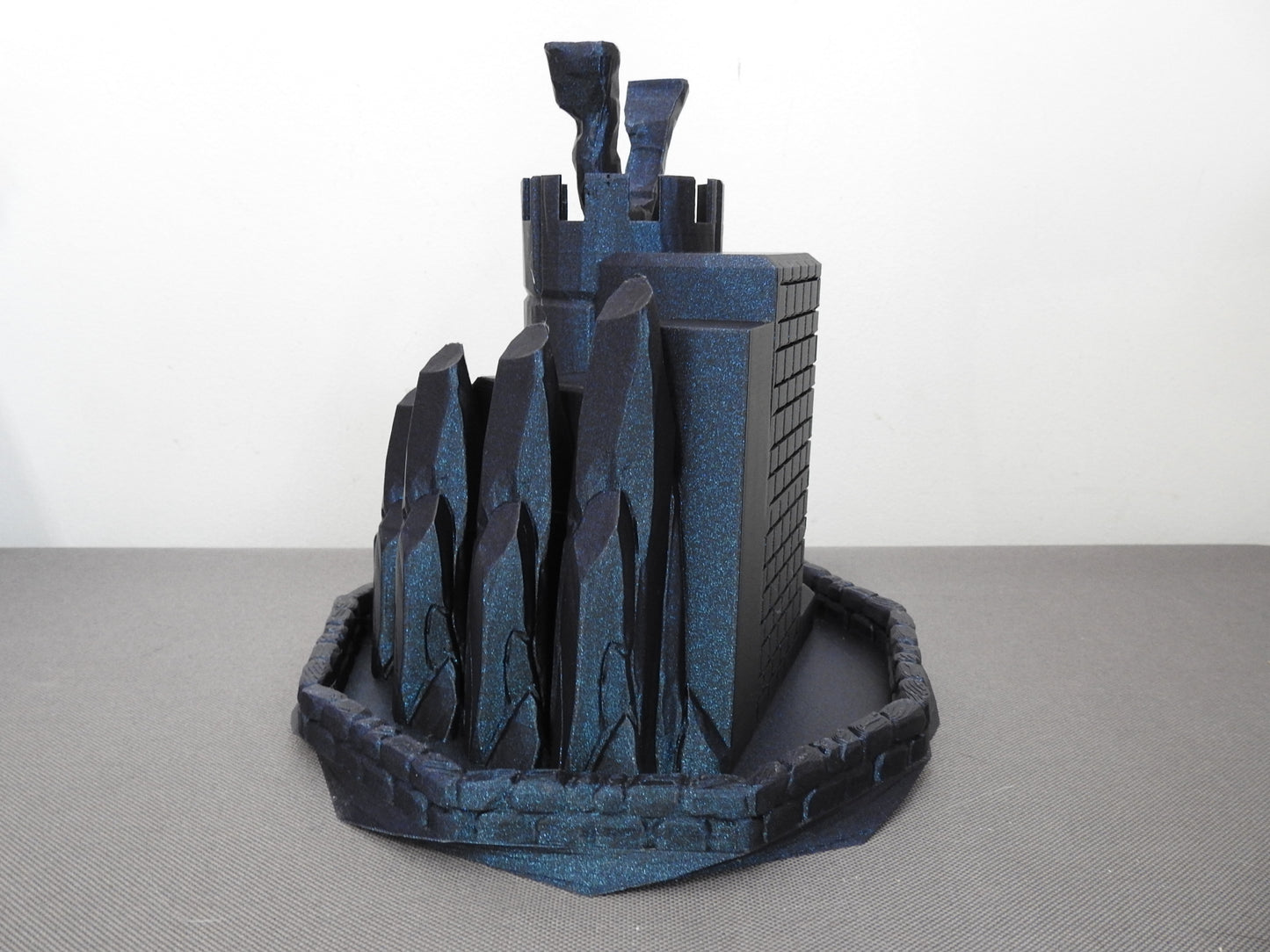 Xl Dragon Castle Stand