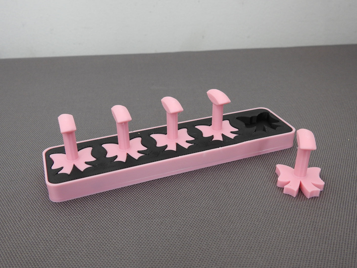 Bow Nail Stand