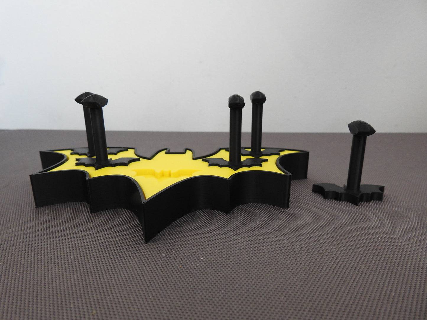 Bat Nail Stand