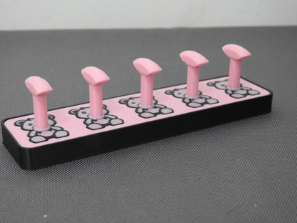 Teddy Nail Stand